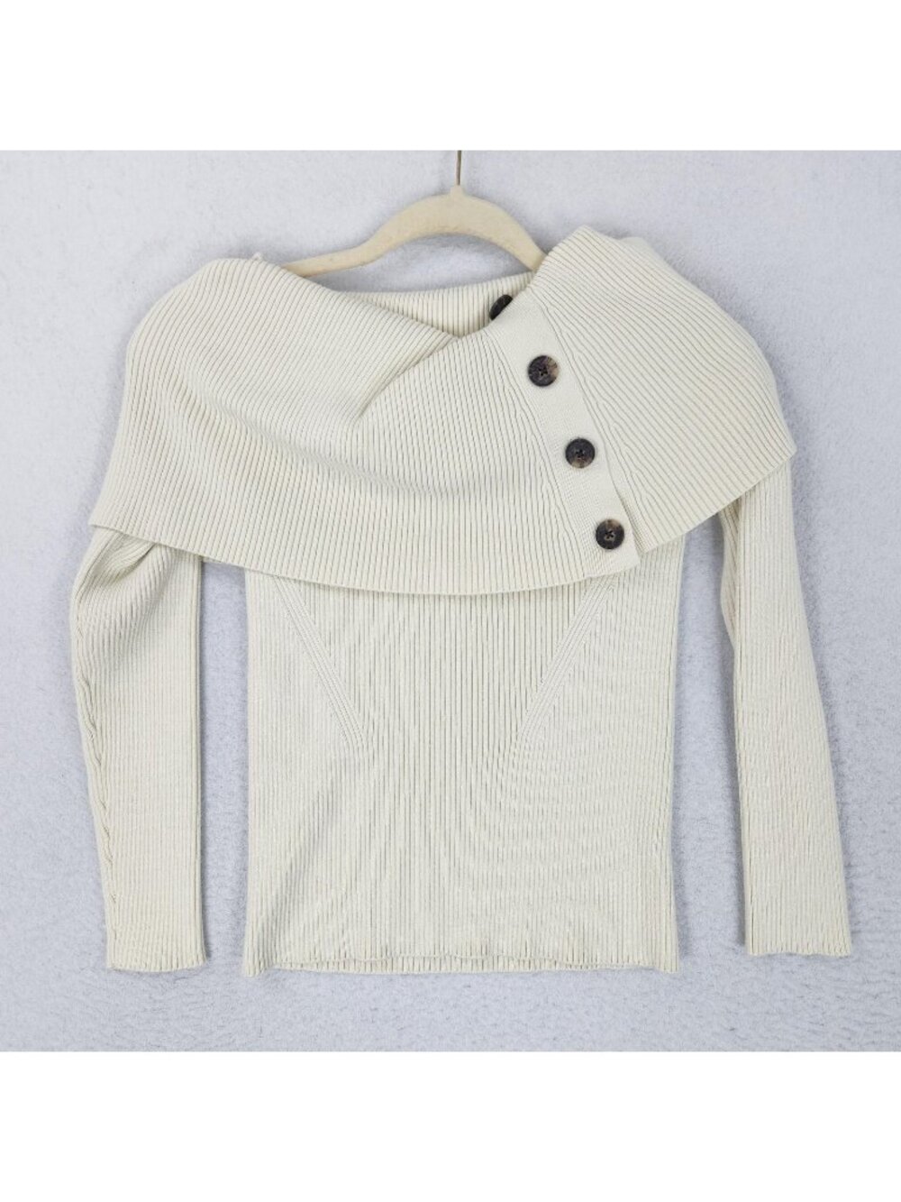 Banana Republic Sweater Womens XS Cream Button Shoulder Boat Neck Knit Pullover